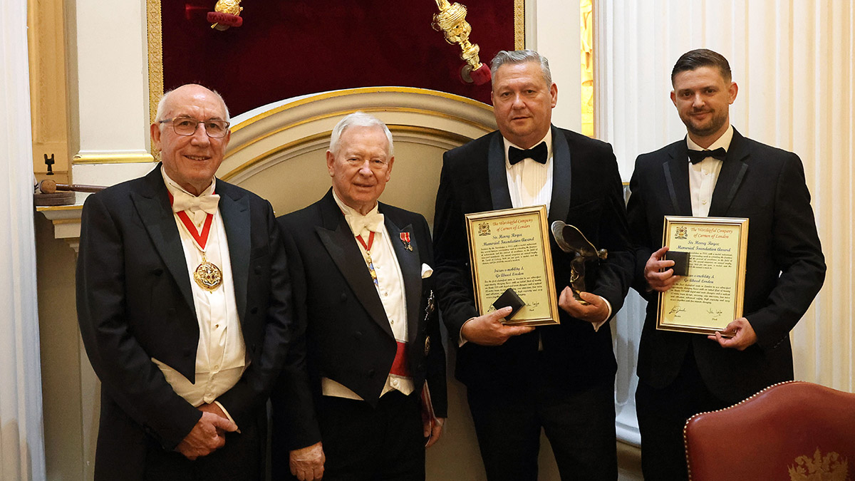 Irizar e-mobility y Go-Ahead London premiados por “The Worshipful Company of Carmen”