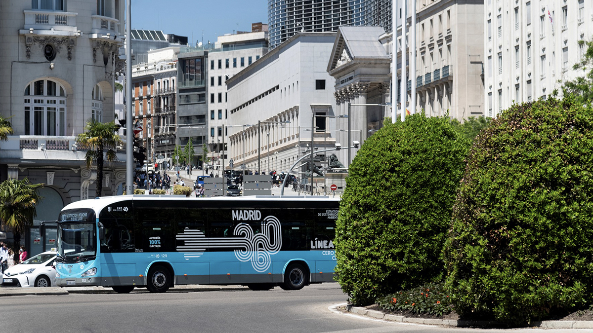 Madrilgo EMTk konfiantza osoa jarri du berriz ere Irizar e-mobilityrengan eta 30 autobus elektriko gehitu ditu bere flotan 