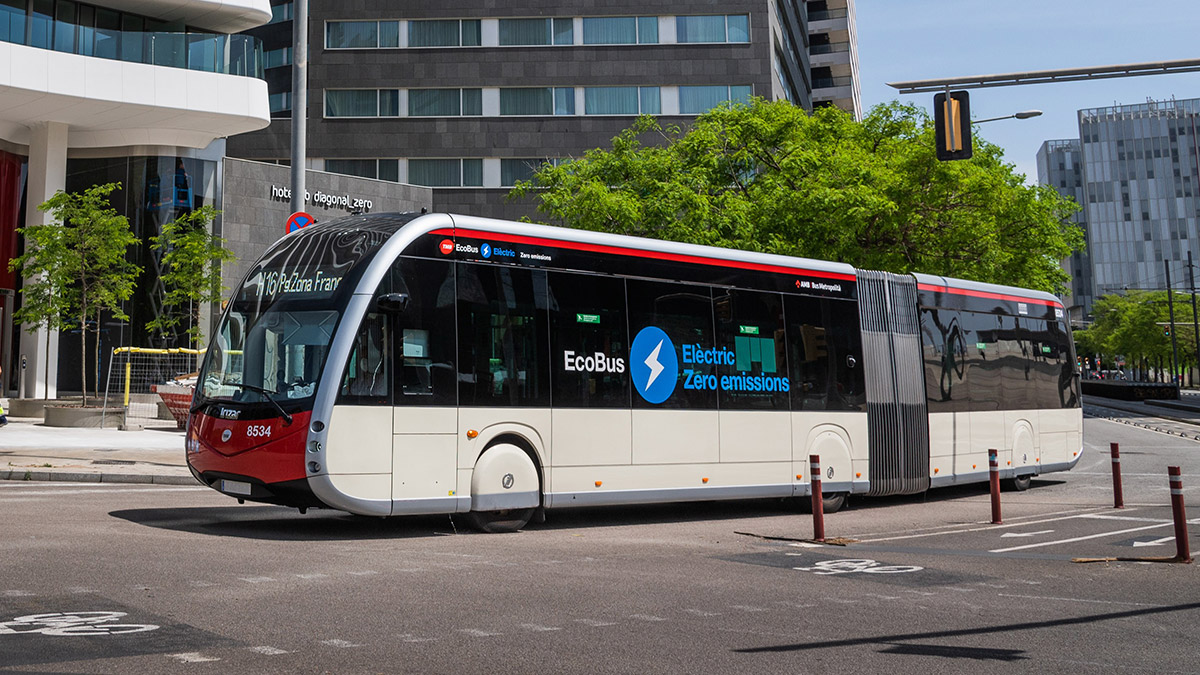TMB acquiert 29 nouveaux autobus électriques zéro émission d'Irizar e-mobility pour la ville de Barcelone