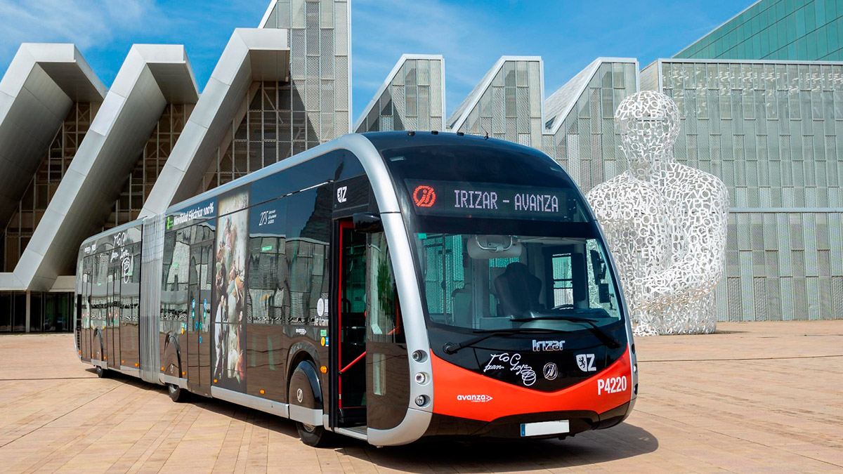 Zaragoza City Council and Avanza are committing to Irizar e-mobility electric buses to renew their fleet