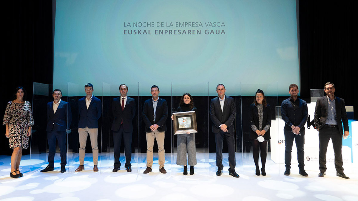 Irizar e-mobilityk “Made in Euskadi 2019” saria jaso du, Euskal Industriaren Zigilua mundu osoan zabaltzeagatik