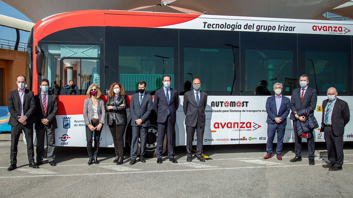 Le premier autobus autonome zéro émission Irizar fait ses débuts à Malaga
