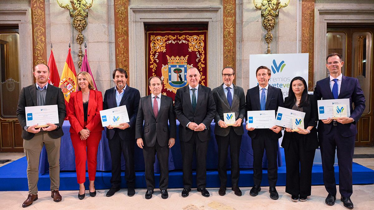 The Irizar ie tram awarded the Muévete Verde prize by the City of Madrid and the Empresa Municipal de Transportes de Madrid